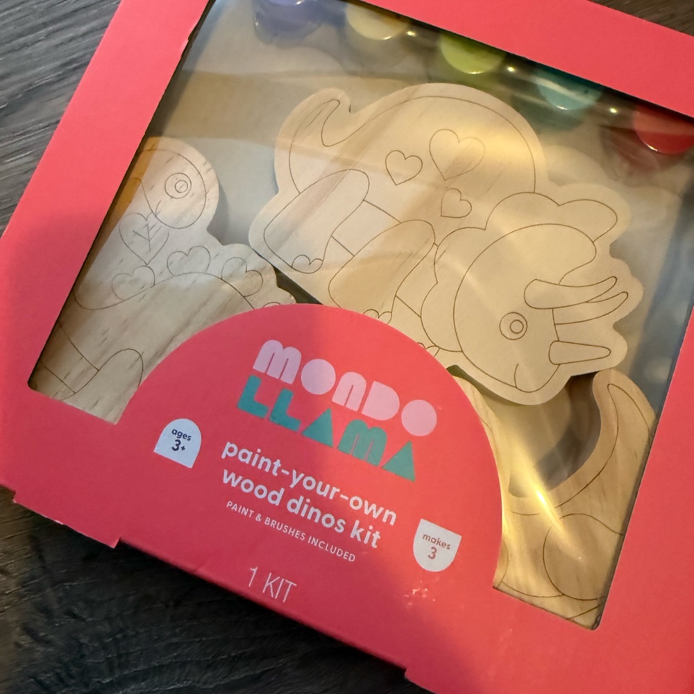 Mondo Llama Paint-Your-Own Dinosaur Kit - Multicolor